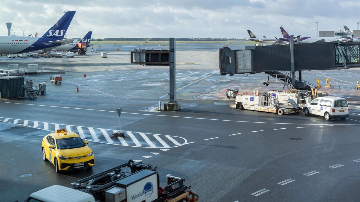 Letiště v Kodani kvůli přítomnosti dronů pozastavilo všechny lety